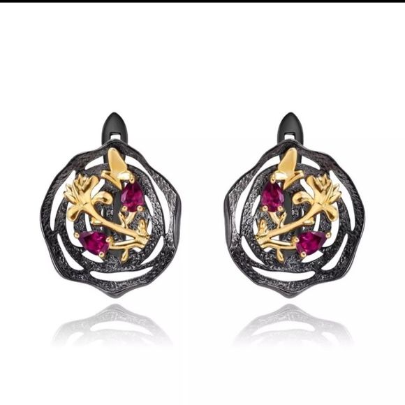 Gold leaf black titanium garnet boho punk goth style earrings new - Picture 1 of 3
